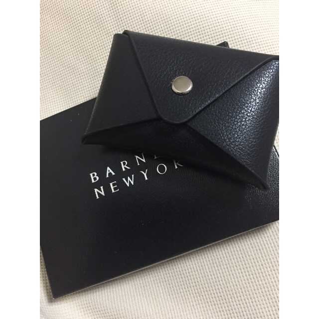 BARNEYS NEW YORK - 【新品】バーニーズニューヨーク カードケースの通販 by crystal's shop｜バーニーズ