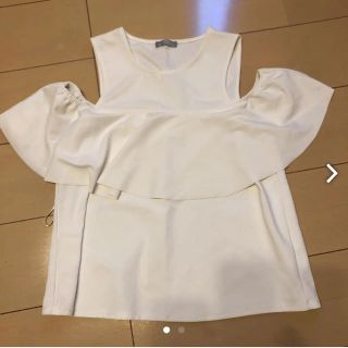 ザラ(ZARA)のZARA オフショルトップス(カットソー(半袖/袖なし))