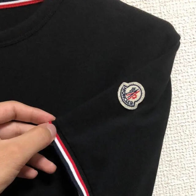 MONCLER(モンクレール)のモンクレール Tシャツ 黒 メンズのトップス(Tシャツ/カットソー(半袖/袖なし))の商品写真