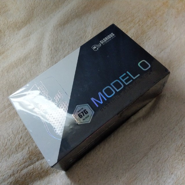 Glorious model o ゲーミングマウス スマホ/家電/カメラのPC/タブレット(PC周辺機器)の商品写真