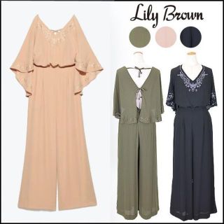 リリーブラウン(Lily Brown)のLily Brown ポンチョ風刺繍コンビネゾン オールインワン(オールインワン)