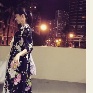 ザラ(ZARA)のZARA ヴィンテージ風 フラワー柄 マキシワンピース 深田恭子 長谷川京子着用(ロングワンピース/マキシワンピース)