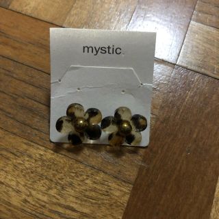 ミスティック(mystic)のmystic アニマル柄 ピアス(ピアス)