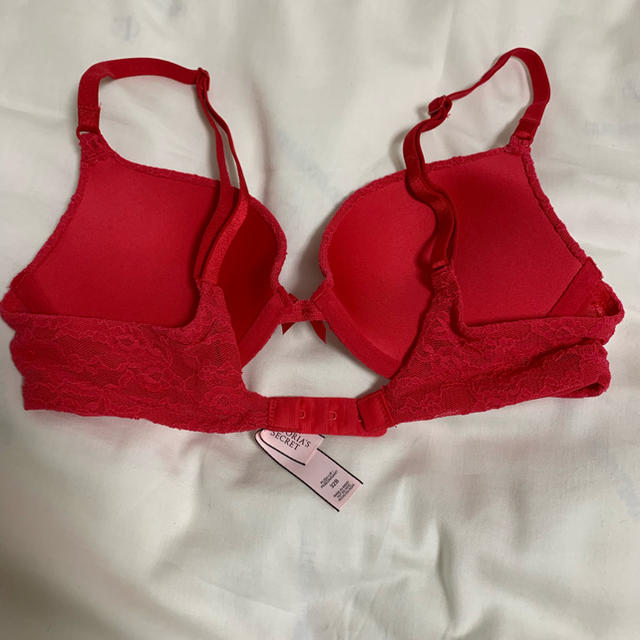 Victoria's Secret(ヴィクトリアズシークレット)の新品 ヴィクシー ブラ Victoria’s Secret  レディースの下着/アンダーウェア(ブラ)の商品写真