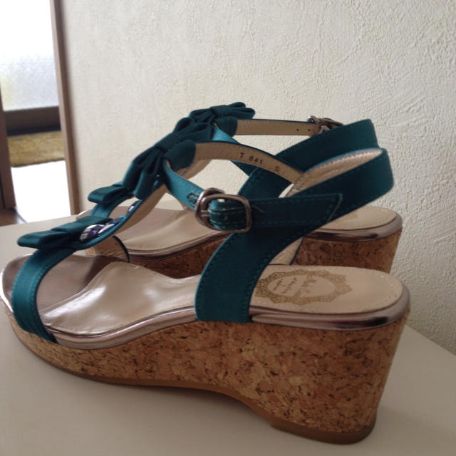 リボン サンダル✨✨ レディースの靴/シューズ(サンダル)の商品写真