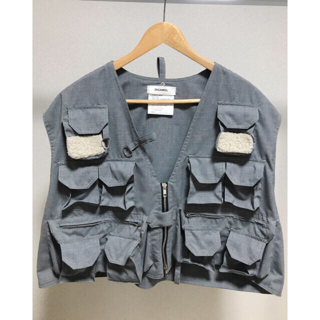 DIGAWEL(ディガウェル)のdigawel fishing vest gray メンズのトップス(ベスト)の商品写真