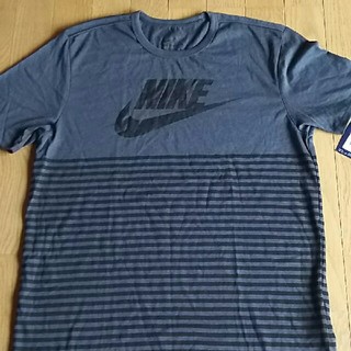 ナイキ(NIKE)のNIKE LOGO ボーダー Tシャツ XL 新品未使用タグ付き(Tシャツ/カットソー(半袖/袖なし))