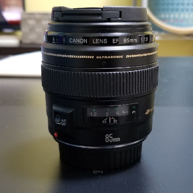 超美品　キヤノン　85mm f1.8 単焦点　購入半年以内