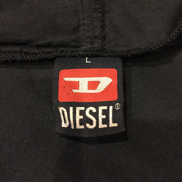 DIESEL(ディーゼル)の値下★DIESEL 薄手ジャンバー メンズのジャケット/アウター(マウンテンパーカー)の商品写真