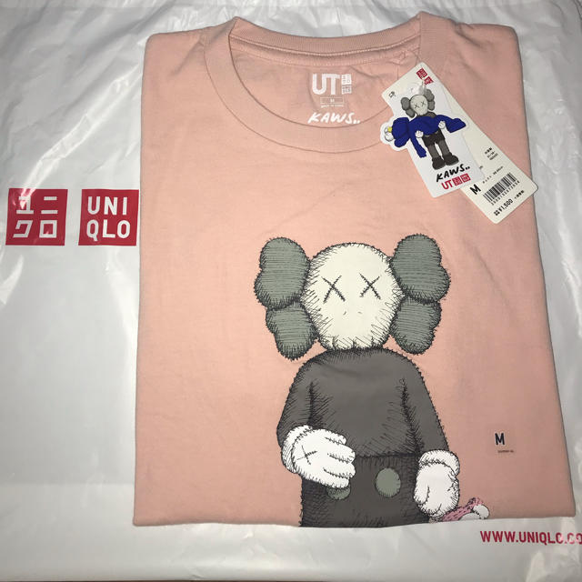 UNIQLO(ユニクロ)のUNIQLO×KAWS (M) メンズのトップス(Tシャツ/カットソー(半袖/袖なし))の商品写真