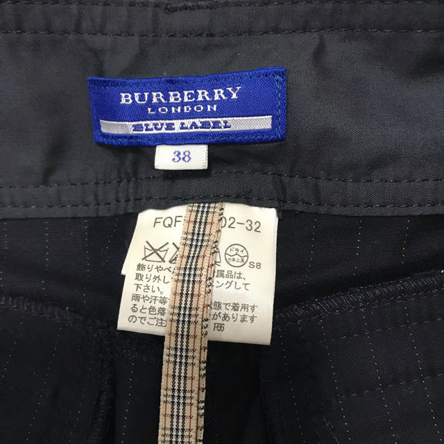 BURBERRY BLUE LABEL(バーバリーブルーレーベル)のバーバリーブルーレーベル ハーフパンツ レディースのパンツ(ハーフパンツ)の商品写真