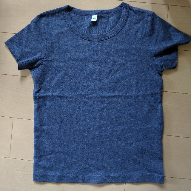 MUJI (無印良品)(ムジルシリョウヒン)の新品 無印良品 Tシャツ 100 キッズ/ベビー/マタニティのキッズ服男の子用(90cm~)(Tシャツ/カットソー)の商品写真