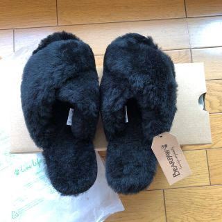 アグ(UGG)の［新品 タグ付］BEARPAWサンダル(サンダル)