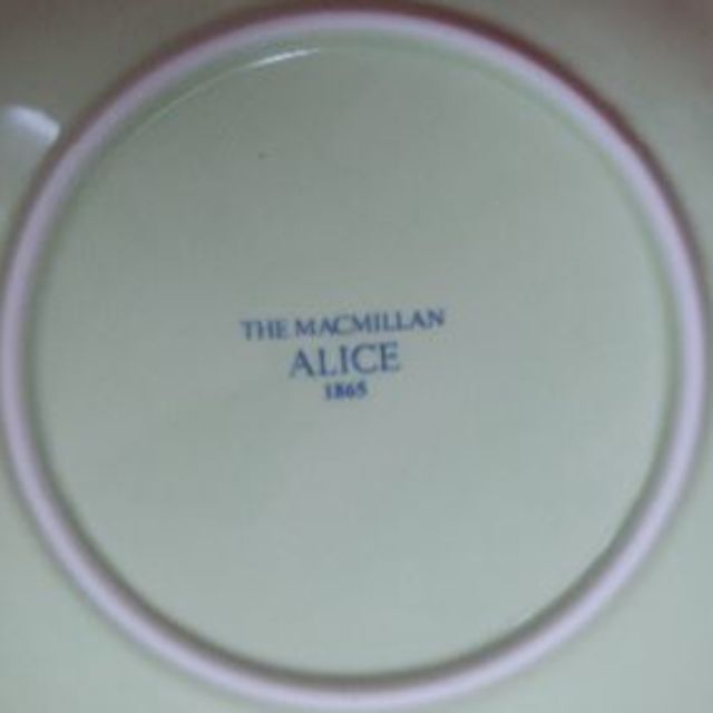 ふしぎの国のアリス(フシギノクニノアリス)の送料込★The Macmillan ALICE 楕円深皿１枚【開封未使用】D20 インテリア/住まい/日用品のキッチン/食器(食器)の商品写真