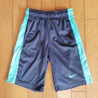 ナイキ(NIKE)のナイキ ハーフパンツ xs (パンツ/スパッツ)