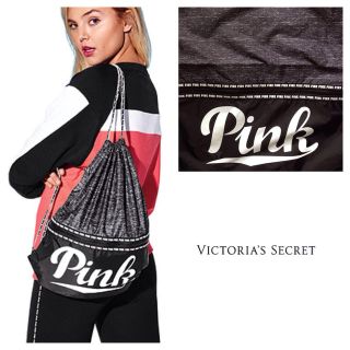 ヴィクトリアズシークレット(Victoria's Secret)の【新品】ヴィクシーバックパック❤︎(リュック/バックパック)