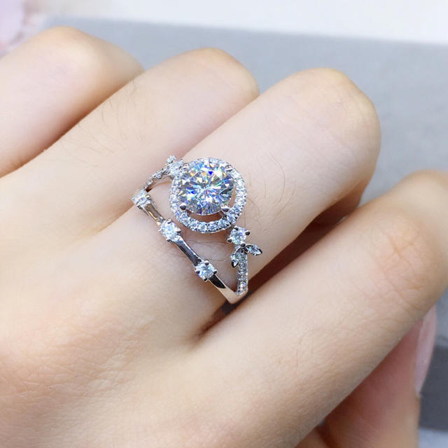 18k 🉐モアサナイト1ct💍 レディースのアクセサリー(リング(指輪))の商品写真