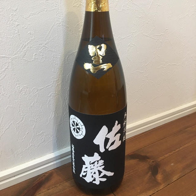 佐藤 黒 1800ml