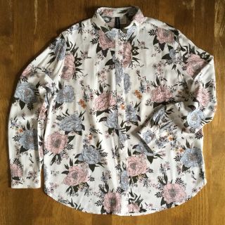 エイチアンドエム(H&M)のまうす様専用  中古  H&M  レーヨンシャツ(シャツ/ブラウス(長袖/七分))