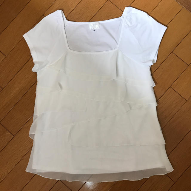 EMMAJAMES(エマジェイム)の★ぽんちゃん様専用★ 半袖  カットソー 白 レディースのトップス(カットソー(半袖/袖なし))の商品写真