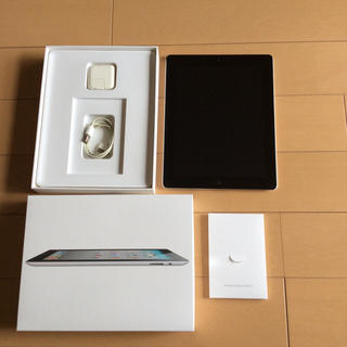 アップル(Apple)のiPad 2 Wi-Fi 16GB Black (MC769J/A)(タブレット)