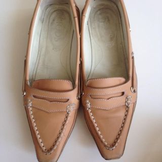 トッズ(TOD'S)の上品✨トッズ ローファー(ローファー/革靴)