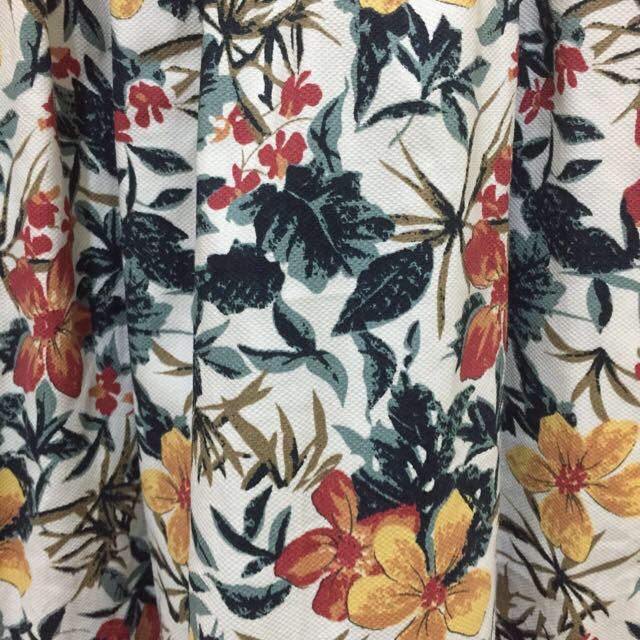 LEPSIM(レプシィム)のレプシム 花柄スカート美品 レディースのスカート(その他)の商品写真