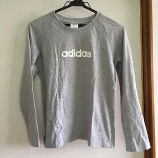 アディダス(adidas)のロンT(Tシャツ(長袖/七分))