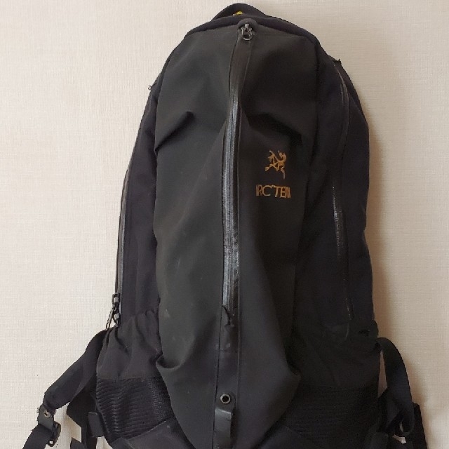 ARC'TERYX(アークテリクス)のArc'teryx arrow 22 メンズのバッグ(バッグパック/リュック)の商品写真