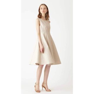 ジルスチュアート(JILLSTUART)のジルスチュアート今期ワンピースと別売りベルト新品未使用タグ付き(ひざ丈ワンピース)