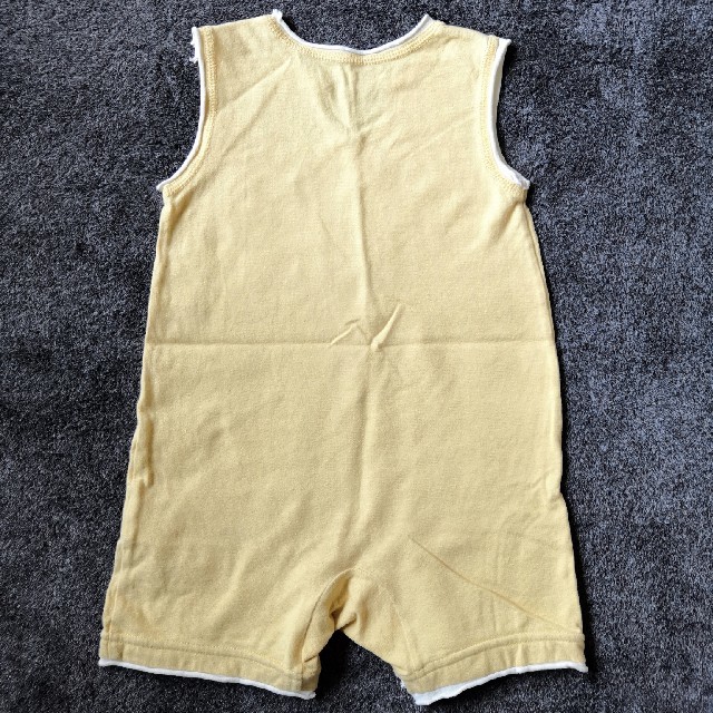 アカチャンホンポ(アカチャンホンポ)の赤ちゃん本舗 ノースリーブロンパース 80㎝ キッズ/ベビー/マタニティのベビー服(~85cm)(ロンパース)の商品写真