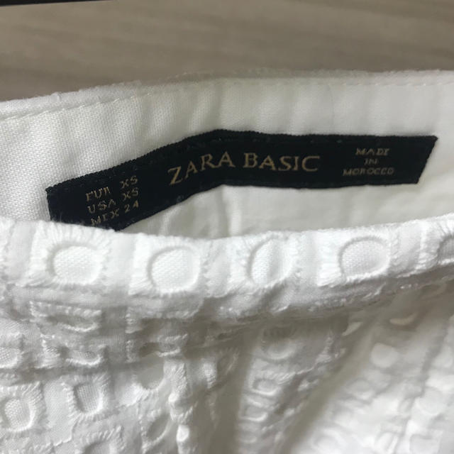 ZARA(ザラ)のZARA 膝丈スカート レディースのスカート(ひざ丈スカート)の商品写真