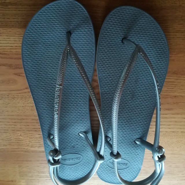 havaianas(ハワイアナス)のハワイアナス　ビーチサンダル レディースの靴/シューズ(ビーチサンダル)の商品写真