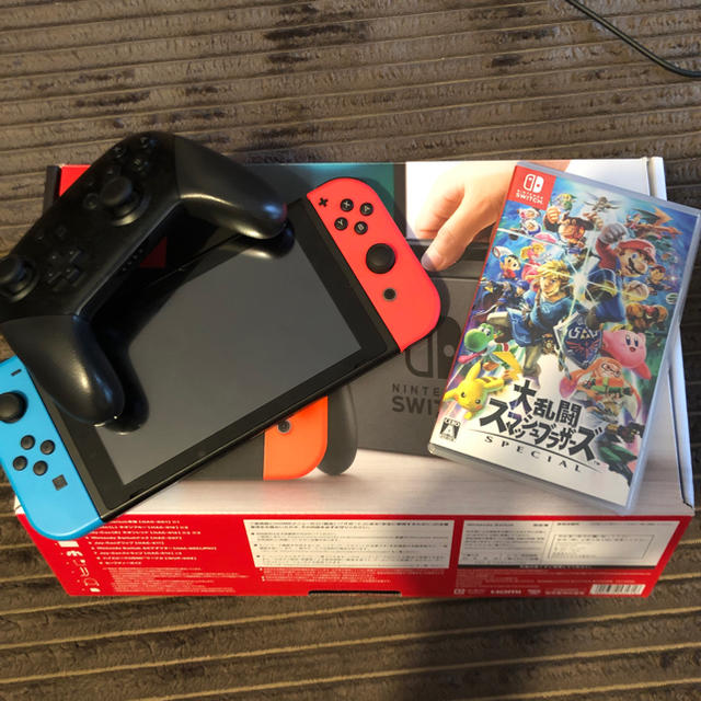 任天堂Switch （カセット付き）（コントローラー、付属品付き）