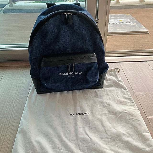 Balenciaga(バレンシアガ)の✴︎mi様専用✴︎値下げ‼️バレンシアガ リュック レディースのバッグ(リュック/バックパック)の商品写真