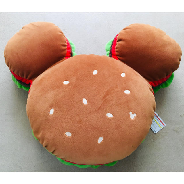 Disney ディズニー ダイカットクッション ハンバーガー の通販 By ぷりぷよ S Shop ディズニーならラクマ