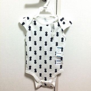 オールドネイビー(Old Navy)の新品未使用♡パイナップル柄ロンパース(ロンパース)