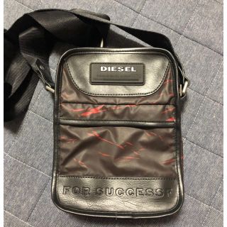 ディーゼル(DIESEL)のDIESEL ディーゼル ショルダーバッグポーチ(ショルダーバッグ)