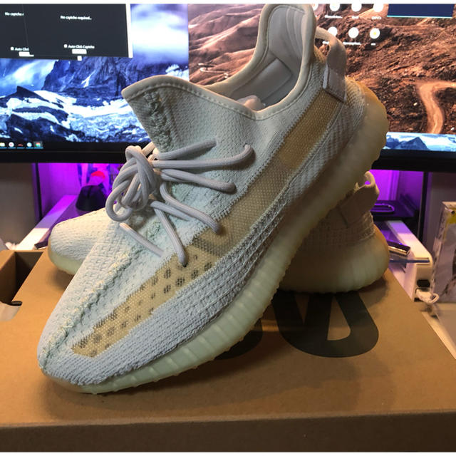 adidas YEEZY BOOST 350 V2 HYPER SPACE