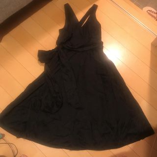 ザラ(ZARA)のZARAのひざ丈黒ワンピース(ひざ丈ワンピース)