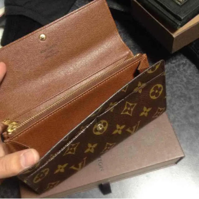 LOUIS VUITTON(ルイヴィトン)の美品 ルイヴィトン 長財布 本物 レディースのファッション小物(財布)の商品写真