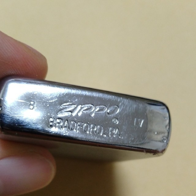 ZIPPO(ジッポー)の1988年2月製造　ZIPPO メンズのファッション小物(タバコグッズ)の商品写真