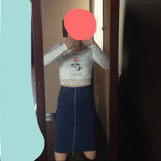 エイチアンドエム(H&M)のショート丈♥トップス(Tシャツ(長袖/七分))