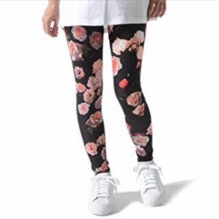 アディダス(adidas)のadidas♡レギンス 花柄 フラワー 薔薇柄 バラ(レギンス/スパッツ)