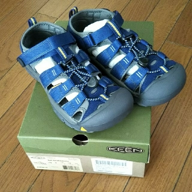 KEEN(キーン)のKEEN サンダル キッズ ブルー Newport H2 22.5cm キッズ/ベビー/マタニティのベビー靴/シューズ(~14cm)(サンダル)の商品写真