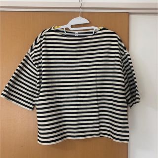 ユニクロ(UNIQLO)のUNIQLOカットソー(カットソー(半袖/袖なし))