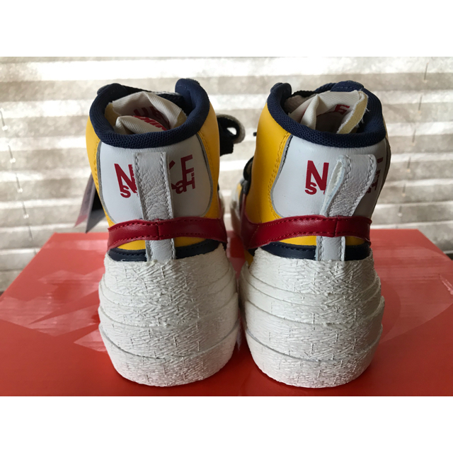 NIKE(ナイキ)の23.5cm NIKE×SACAI BLAZER MID ナイキ サカイ レディースの靴/シューズ(スニーカー)の商品写真