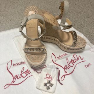 クリスチャンルブタン(Christian Louboutin)の【美品】Christian Louboutin ウェッジソールサンダル 正規品(サンダル)