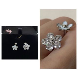 16G ★フラワーモチーフ★バーベルピアス(ピアス)