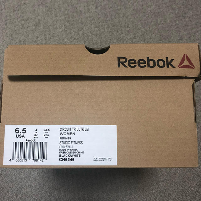 Reebok(リーボック)の【新品未使用】Reebok フィットネススニーカー 正規品 レディースの靴/シューズ(スニーカー)の商品写真